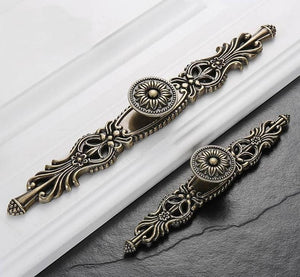 Alloy Ornate Cabinet Pulls & Knobs - Bronze Finish for Wardrobes - #6 - 160mm / 1pc