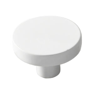 White round cabinet knob with a flat top, 35 mm.
