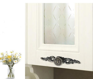 Alloy Ornate Cabinet Pulls & Knobs - Bronze Finish for Wardrobes - #4 / 1pc