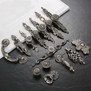 Alloy Ornate Cabinet Pulls & Knobs - Bronze Finish for Wardrobes - #1 - 22mm / 1pc