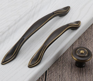 Solid Brass Round Cabinet Pulls & Knobs - Antique Bronze Finish - #3 - 64mm / 1pc