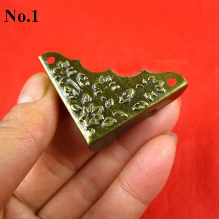 Furniture Decorative Jewelry Box Case Folder Decor Flat Corner Protector Vintage Antique Bronze Tone Iron 32 37 39 43 48 56mm