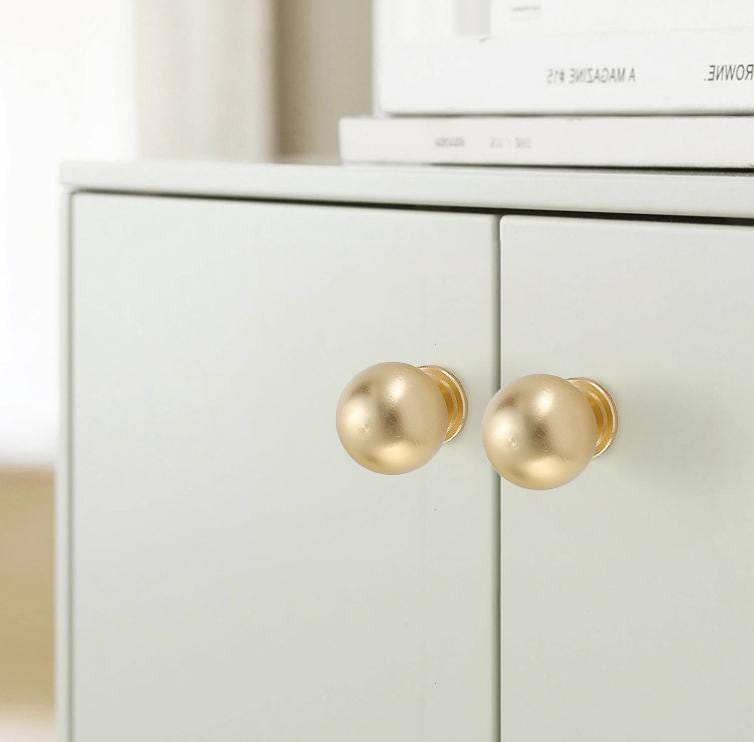 Alloy Round Cabinet Edge Pulls - Brushed Gold Finish for Cabinets - #4 Brass / 1pc