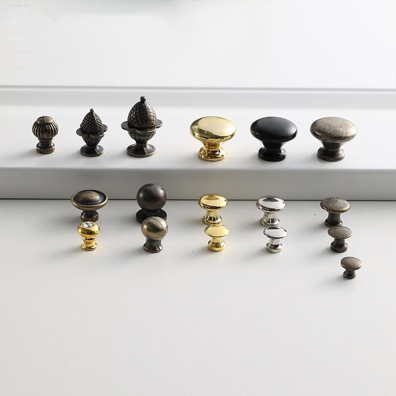 Ancient Antique Bronze/Brass Tone Brass Head Drop Ring Drawer Pull Handle Knob Furniture Decorative Door Cabinet Chinese Decor Knocker