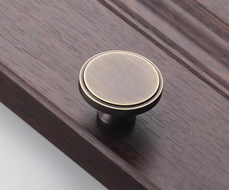 Aged Solid Brass Drawer Knob 34 22 34 mm 1 3/8" 7/8" 1 3/8" Antique Bronze Kitchen Door Drawer Pull Furniture Hardware Wholesale