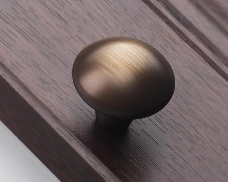 Aged Solid Brass Drawer Knob 31 30 31 mm 1 1/4" 1 1/8" 1 1/4" Antique Bronze Kitchen Door Drawer Pull Furniture Hardware Wholesale