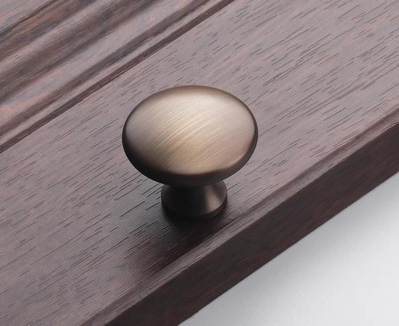 Aged Solid Brass Drawer Knob 32 27 32 mm 1 1/4" 1" 1 1/4" Antique Bronze Kitchen Door Drawer Pull Furniture Hardware Wholesale