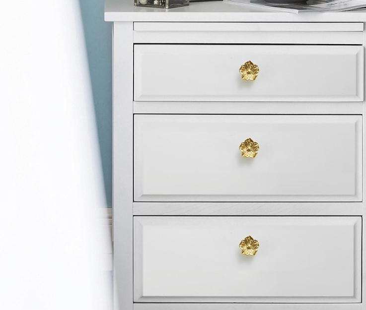 Solid Brass Flower Drawer Knob 20 38 mm 3/4" 1 1/2" Brass Color Kitchen Door Drawer Pull Furniture Hardware Wholesale