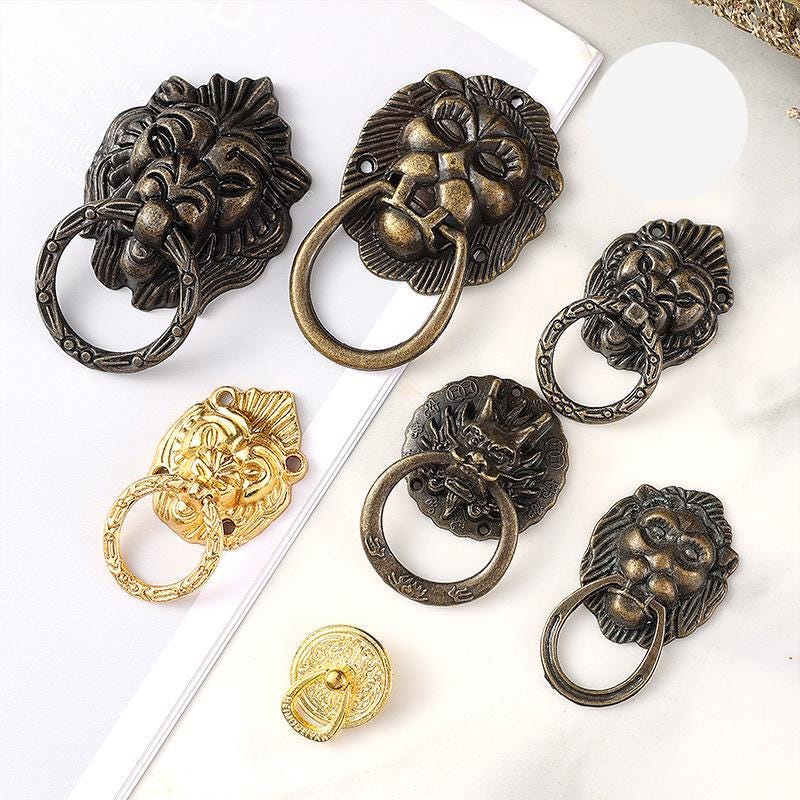 Ancient Antique Bronze/Brass Tone Brass Head Drop Ring Drawer Pull Handle Knob Furniture Decorative Door Cabinet Chinese Decor Knocker