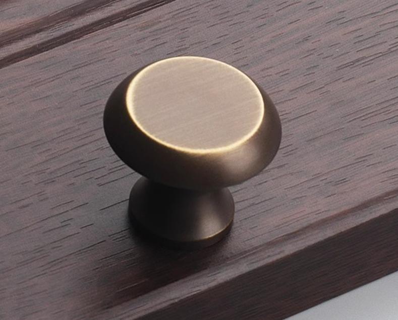 Aged Solid Brass Drawer Knob 30 26 30 mm 1 1/8" 1" 1 1/8" Antique Bronze Kitchen Door Drawer Pull Furniture Hardware Wholesale