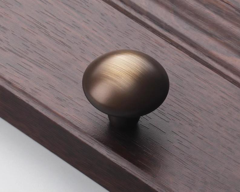 Aged Solid Brass Drawer Knob 31 30 31 mm 1 1/4" 1 1/8" 1 1/4" Antique Bronze Kitchen Door Drawer Pull Furniture Hardware Wholesale