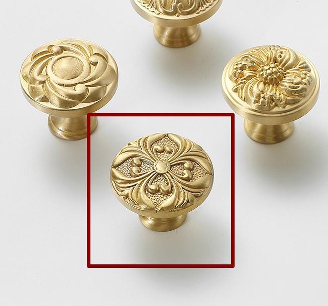 Solid Brass Flower Drawer Knob 25 35 mm 1 1 3/8 Inches Gold Color Kitchen Door Drawer Pull Furniture Hardware Wholesale