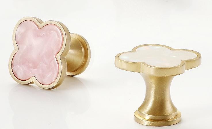Brushed Solid Brass Clover Drawer Knob 25 28 mm 1" 1 1/8" Brass Color Kitchen Door Drawer Pull Furniture Hardware Wholesale
