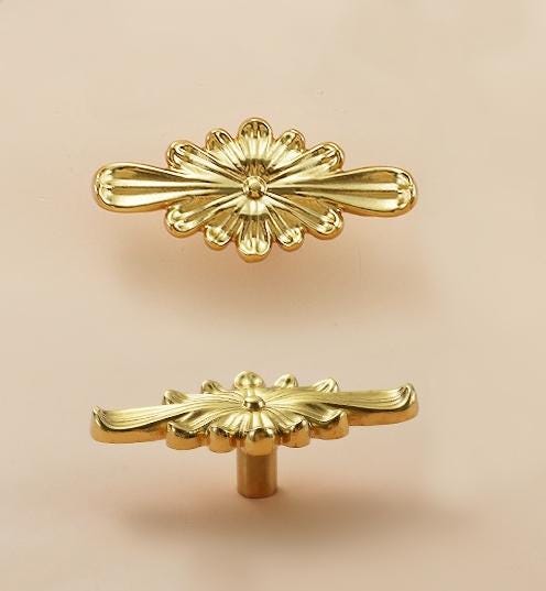 Solid Brass Flower Drawer Knob 20 63 mm 3/4 2 1/2 Inches Gold Color Kitchen Door Drawer Pull Furniture Hardware Wholesale