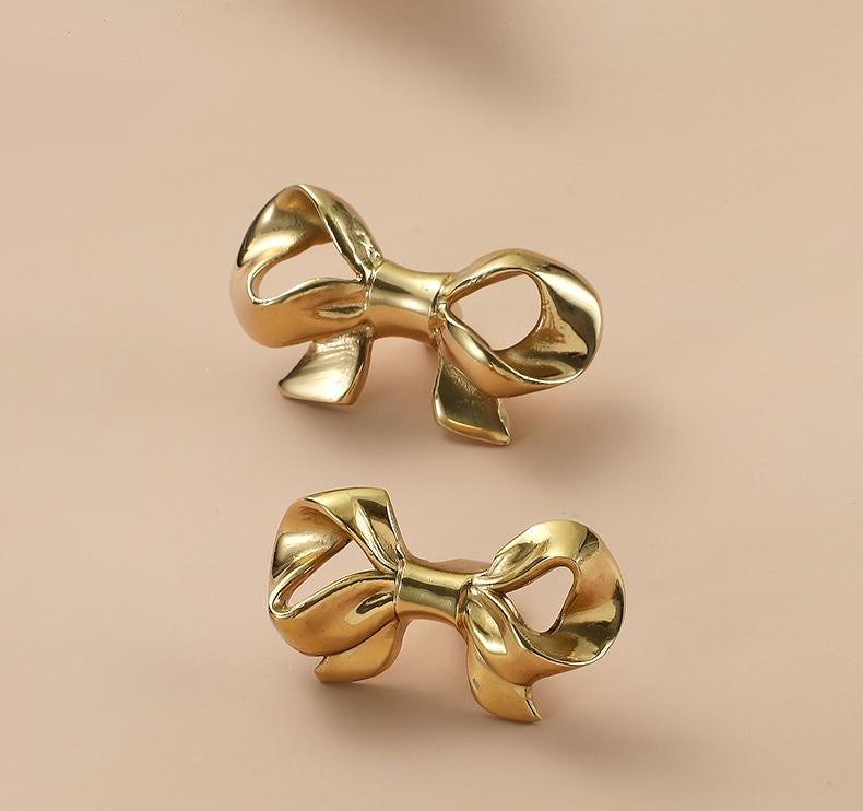 Solid Brass Bowknot Drawer Knob 48 55 mm 1 7/8 2 1/8 Inches Gold Color Kitchen Door Drawer Pull Furniture Hardware Wholesale