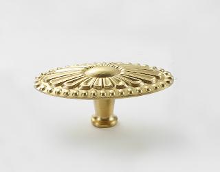 Solid Brass Oval Flower Drawer Knob 26 60 mm 1 2 3/8 Inches Gold Color Kitchen Door Drawer Pull Furniture Hardware Wholesale