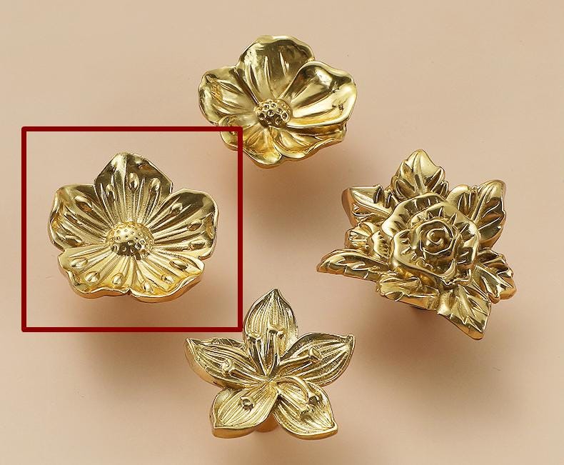 Solid Brass Flower Drawer Knob 20 38 mm 3/4" 1 1/2" Brass Color Kitchen Door Drawer Pull Furniture Hardware Wholesale