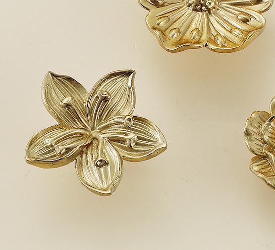 Solid Brass Flower Drawer Knob 20 37mm 3/4" 1 1/2" Gold Color Kitchen Door Drawer Pull Furniture Hardware Wholesale