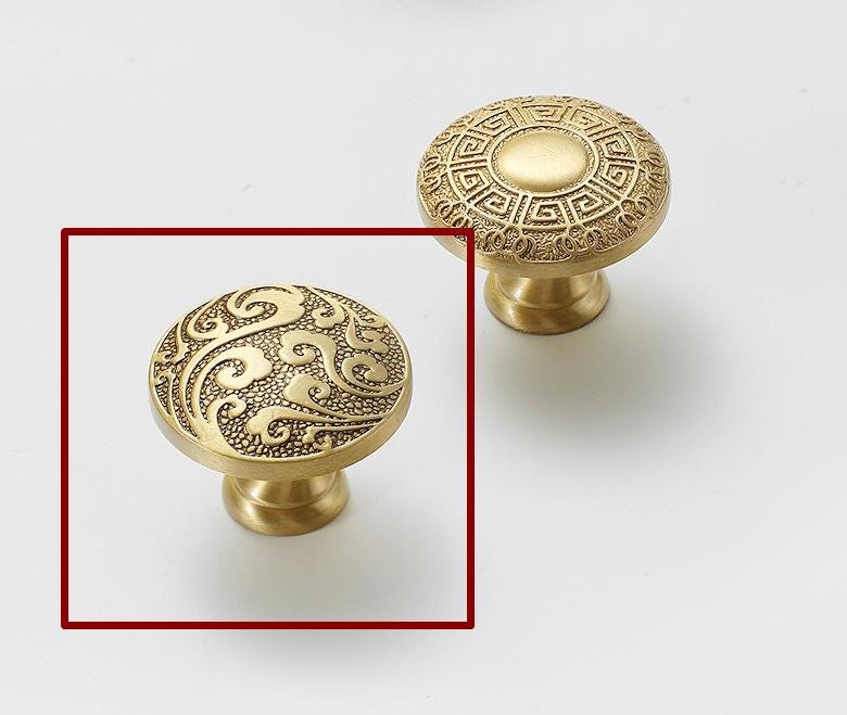 Solid Brass Flower Drawer Knob 25 35 mm 1 1 3/8 Inches Gold Color Kitchen Door Drawer Pull Furniture Hardware Wholesale