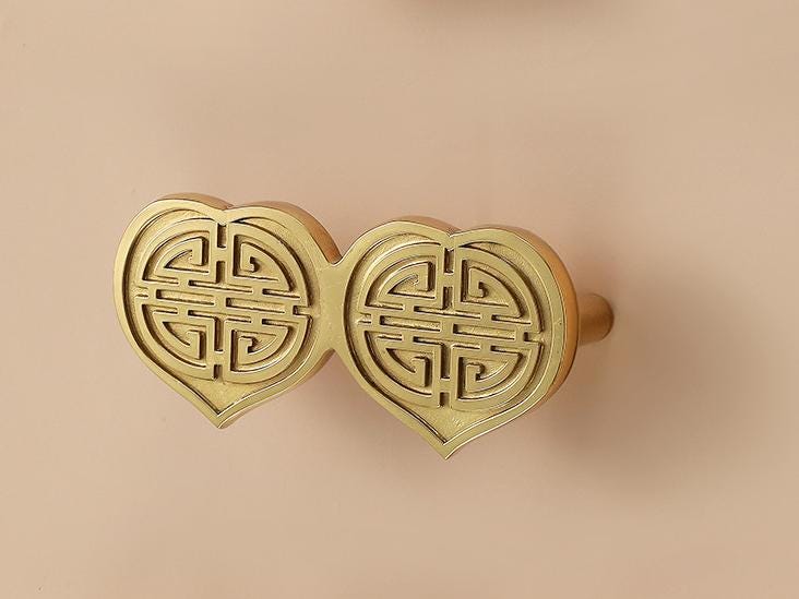 Solid Brass Heart Drawer Pull Handle 24 80 mm 1 3 1/8 Inches Gold Color Kitchen Door Drawer Pull Furniture Hardware Wholesale