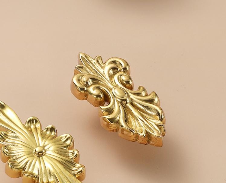 Solid Brass Flower Drawer Knob 18 55 mm 3/4 2 1/8 Inches Gold Color Kitchen Door Drawer Pull Furniture Hardware Wholesale