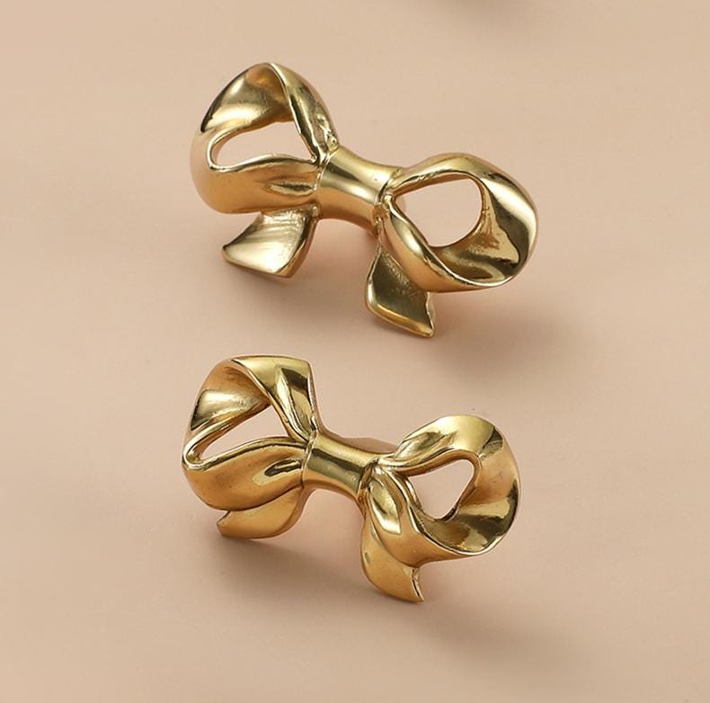 Solid Brass Bowknot Drawer Knob 48 55 mm 1 7/8 2 1/8 Inches Gold Color Kitchen Door Drawer Pull Furniture Hardware Wholesale