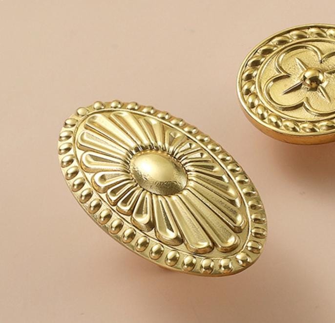 Solid Brass Oval Flower Drawer Knob 26 60 mm 1 2 3/8 Inches Gold Color Kitchen Door Drawer Pull Furniture Hardware Wholesale