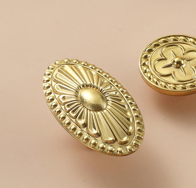 Solid Brass Oval Flower Drawer Knob 26 60 mm 1 2 3/8 Inches Gold Color Kitchen Door Drawer Pull Furniture Hardware Wholesale