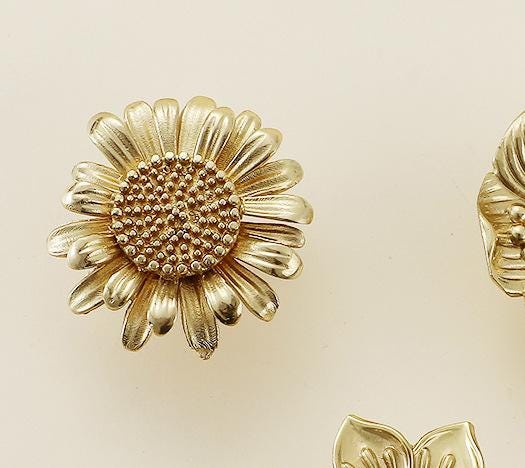 Solid Brass Flower Drawer Knob 24 42mm 1" 1 5/8" Gold Color Kitchen Door Drawer Pull Furniture Hardware Wholesale