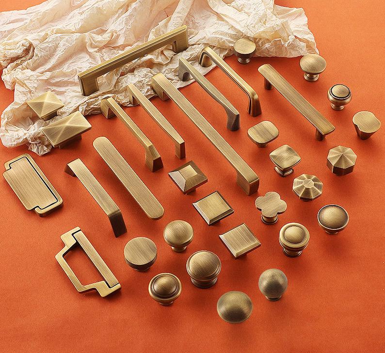 Matte Vintage Drawer Pulls Knobs Aged Solid Brass Modern Minimalist Kitchen Bedroom Cabinet Handles Contemporary Scandinavian Loft Interiors