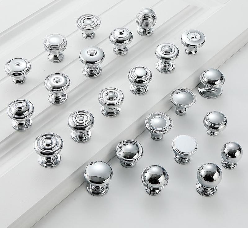 Chrome Solid Brass Cabinet Knobs Polished Silver Drawer Pulls Modern Minimalist High-Tech Interiors Round Knobs Kitchen Dresser