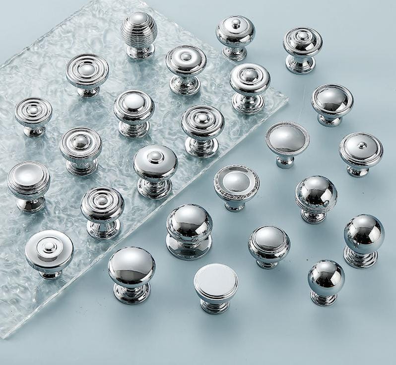 Chrome Solid Brass Cabinet Knobs Polished Silver Drawer Pulls Modern Minimalist High-Tech Interiors Round Knobs Kitchen Dresser
