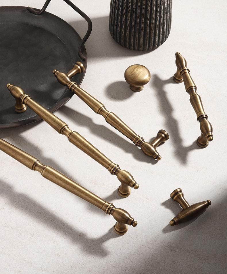Aged Brass Drawer Pull Knob Handle Antique Bronze Hardware For Unique Handmade Furniture Vintage Home Kitchen Bathroom Cabinet Dresser Decor