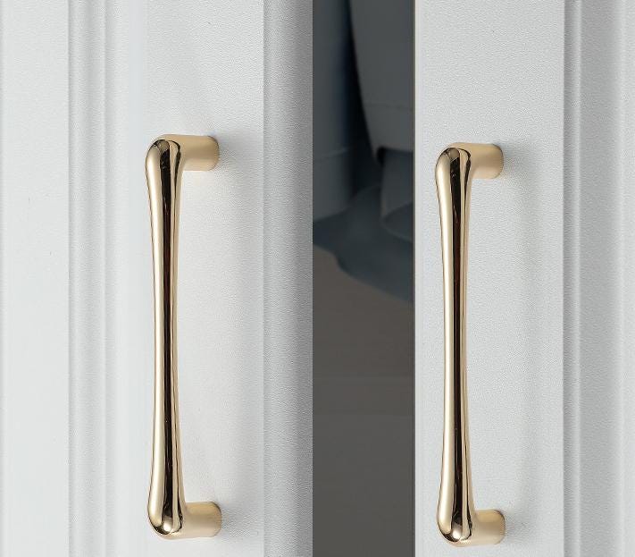 Modern Minimalist Cabinet Pulls Black Gold Matte Solid Brass Drawer Handles Tapered Shape Kitchen Closet Bathroom Vanities Furniture Decor