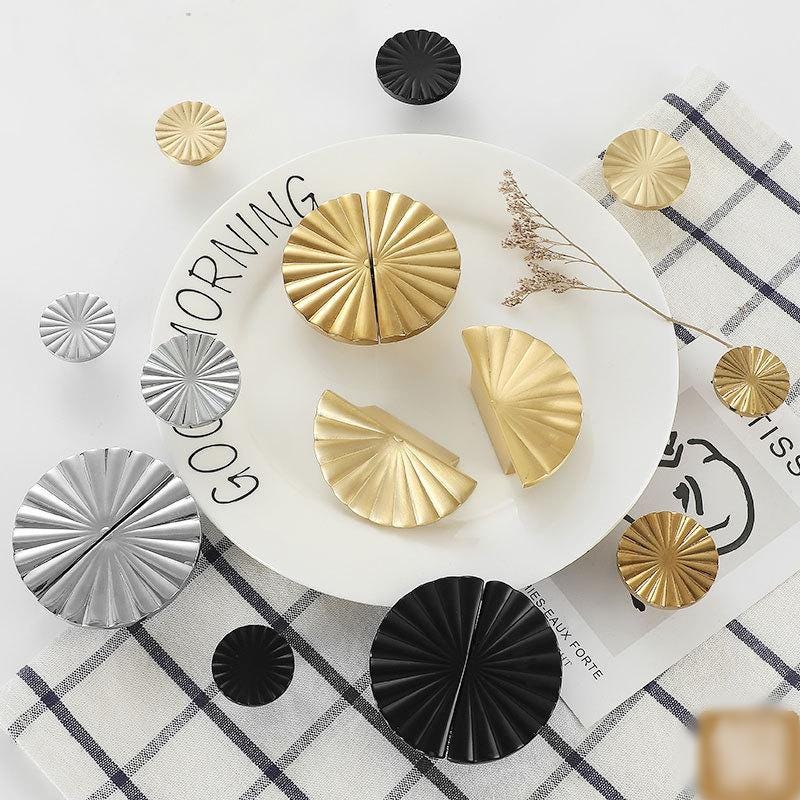 Modern Art Deco Solid Brass Cabinet Knobs Sunburst Round Drawer Pulls Gold Black Silver Dresser Kitchen Furniture Upgrade