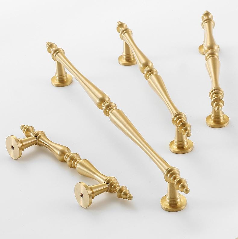 Brushed Gold Cabinet Knobs Pulls Solid Brass Classic Neo-Classical Drawer Handles Kitchen Cupboard Closet Dresser Elegant Home Interiors