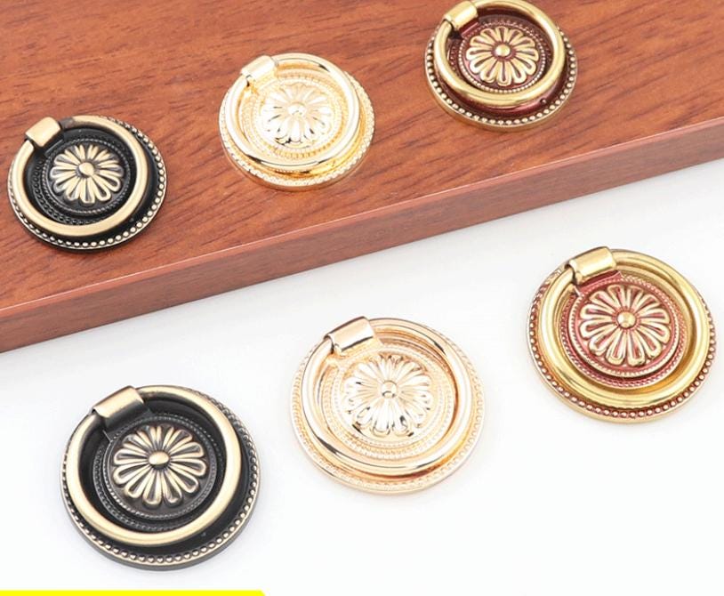 Vintage Ring Pull Handles Solid Brass Cabinets Drawers Antique Brass Black Red Bronze Floral Knobs Classic Retro Traditional Furniture Decor
