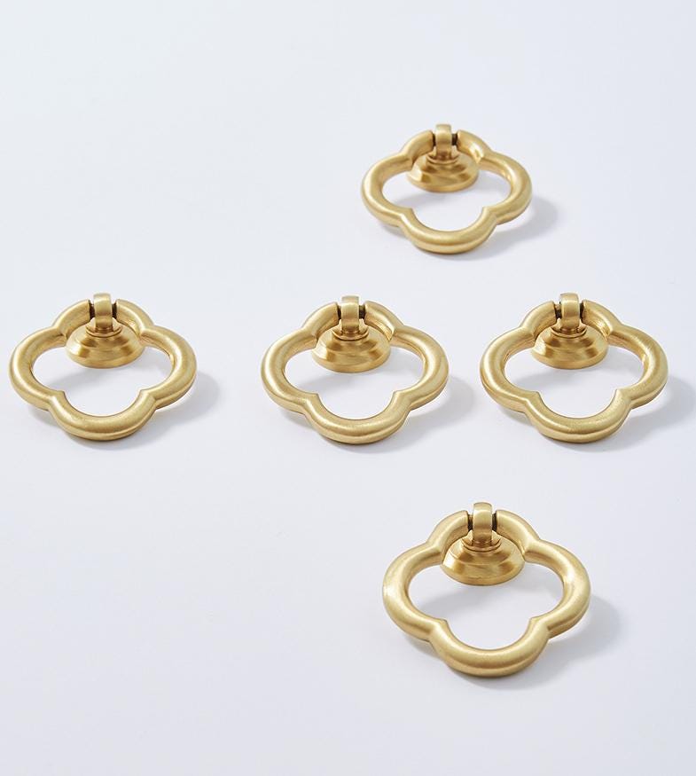 Elegant Gold Solid Brass Ring Pull Handles Four-Lobed Art Deco Cabinet Knobs Matte Finish Dressers Closets Sideboards Interior Decor Updates