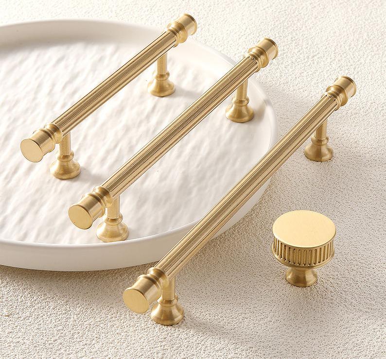 Neoclassical Cabinet Brushed Solid Brass Pulls Fluted Detailing Polished Finish Kitchen Dresser Wardrobe Bathroom Furniture Handles Knobs