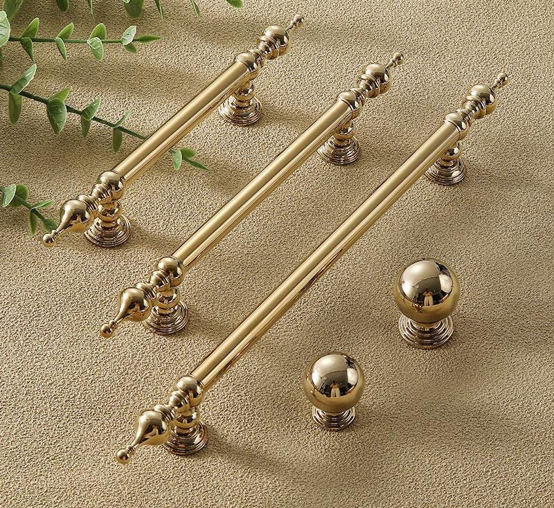 Luxury Classic Bright Gold Solid Brass Cabinet Handles Polished Baroque Style Dresser Wardrobe Kitchen Bathroom Furniture Knobs Drawer Pulls