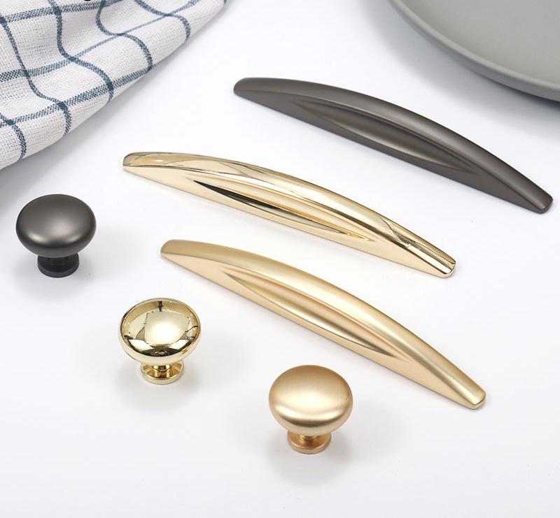 Modern Minimalist Metal Drawer Pulls Cabinet Knobs Glossy Gold Matte Black Brushed Kitchen Furniture Interior Design Upgrade