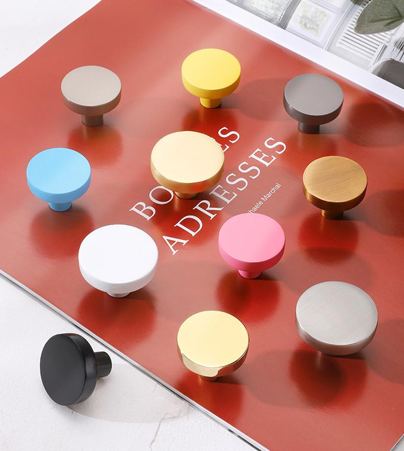 Colorful Modern Minimalist Metal Cabinet Knobs Multicolor Drawer Pulls Round Handles Kitchen Bedroom Furniture Contemporary Decor Hardware