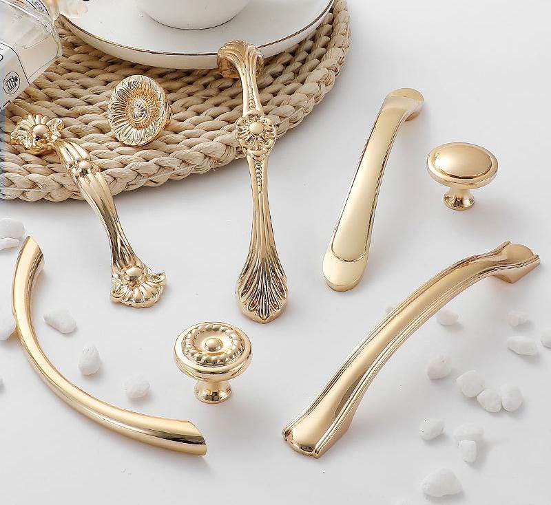 Baroque Vintage Gold Plated Solid Brass Cabinet Pulls Knobs Decorative Classic Floral  Handles Dresser Wardrobe Kitchen Furniture