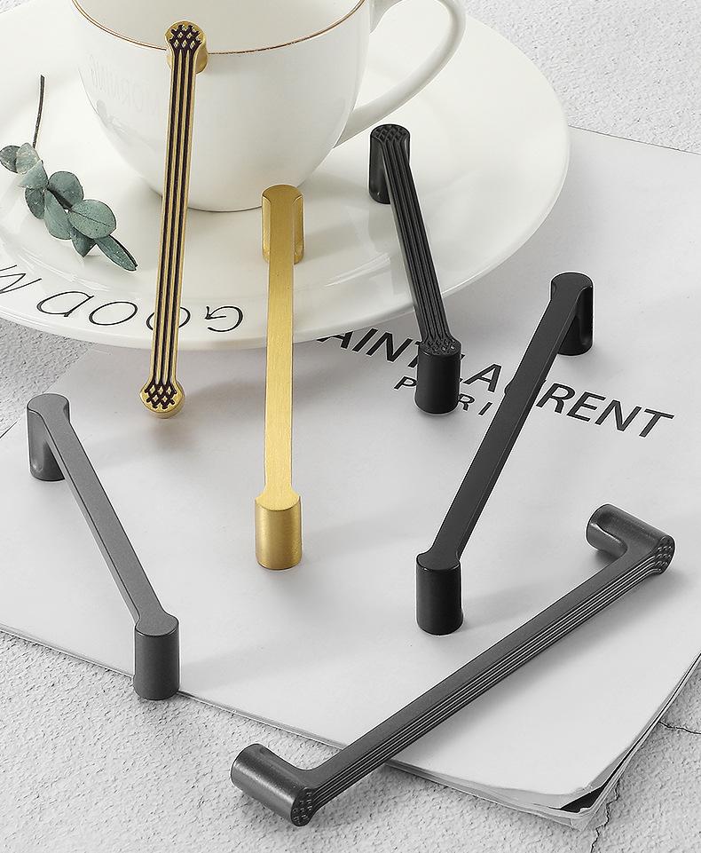 Minimalist Solid Brass Cabinet Handles Japanese Inspired Detailing Matte Black Graphite Gray Brushed Gold Drawers Kitchen Wardrobe Furniture
