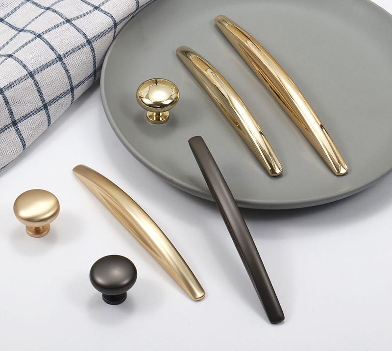 Modern Minimalist Metal Drawer Pulls Cabinet Knobs Glossy Gold Matte Black Brushed Kitchen Furniture Interior Design Upgrade