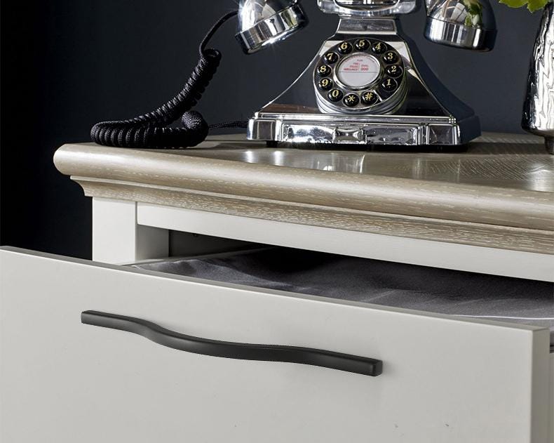 Alloy Minimalist Cabinet Pulls & Knobs - Black Finish for Cabinets - #2 Brass / 1pc