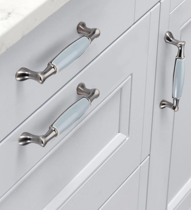 Classic Metal Cabinet Handles Light Blue Ceramic Drawer Pulls Brushed Nickel Base Kitchen Dresser Wardrobe Furniture Vintage European Style