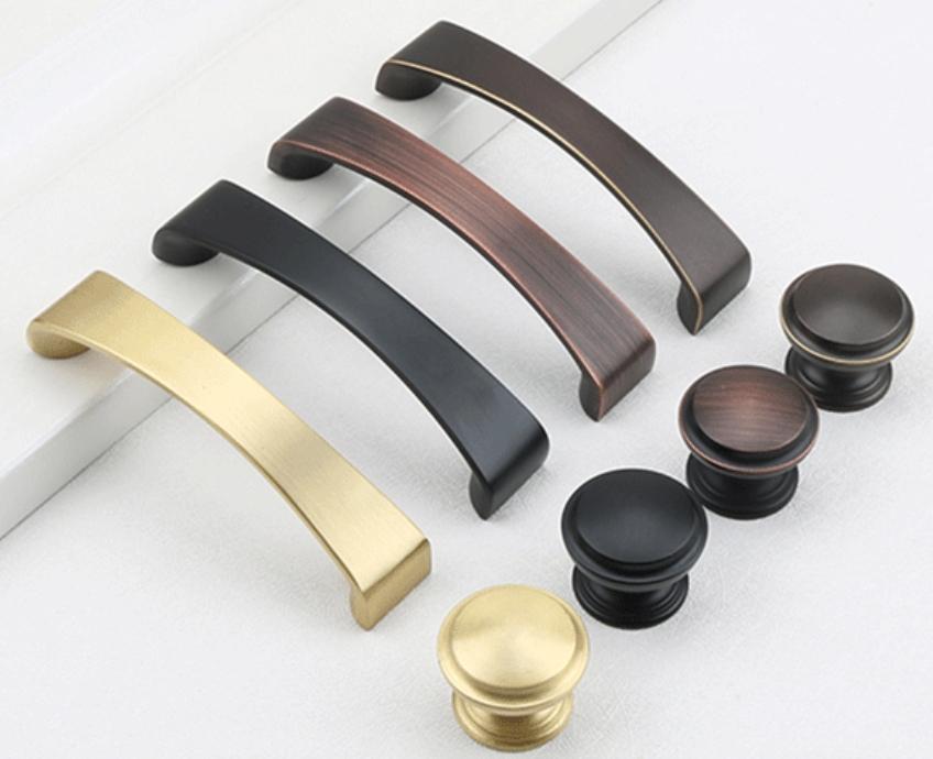 Modern Vintage Style Solid Brass Cabinet Handles Knobs Black Brass Oil-Rubbed Bronze Drawer Pulls Curved Straight Designs Kitchen Furniture
