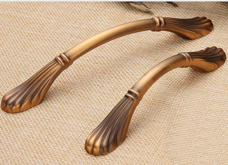 Neoclassical Art Deco Bronze White Gold Metal Cabinet Handles Elegant Drawer Pulls Furniture Knobs Dresser Closet Kitchen Cupboard Hardware