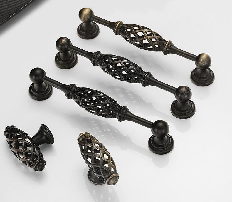 Vintage Hollow Carved Metal Cabinet Handles Drawer Knobs Antique Bronze Kitchen Dresser Wardrobe Furniture Hardware Classic Ornamental Pulls